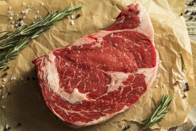 Antrykot wołowy bez kości 500 g